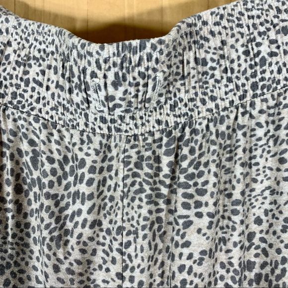 Beyond Yoga Cropped Pant Size 1X - Picture 5 of 5